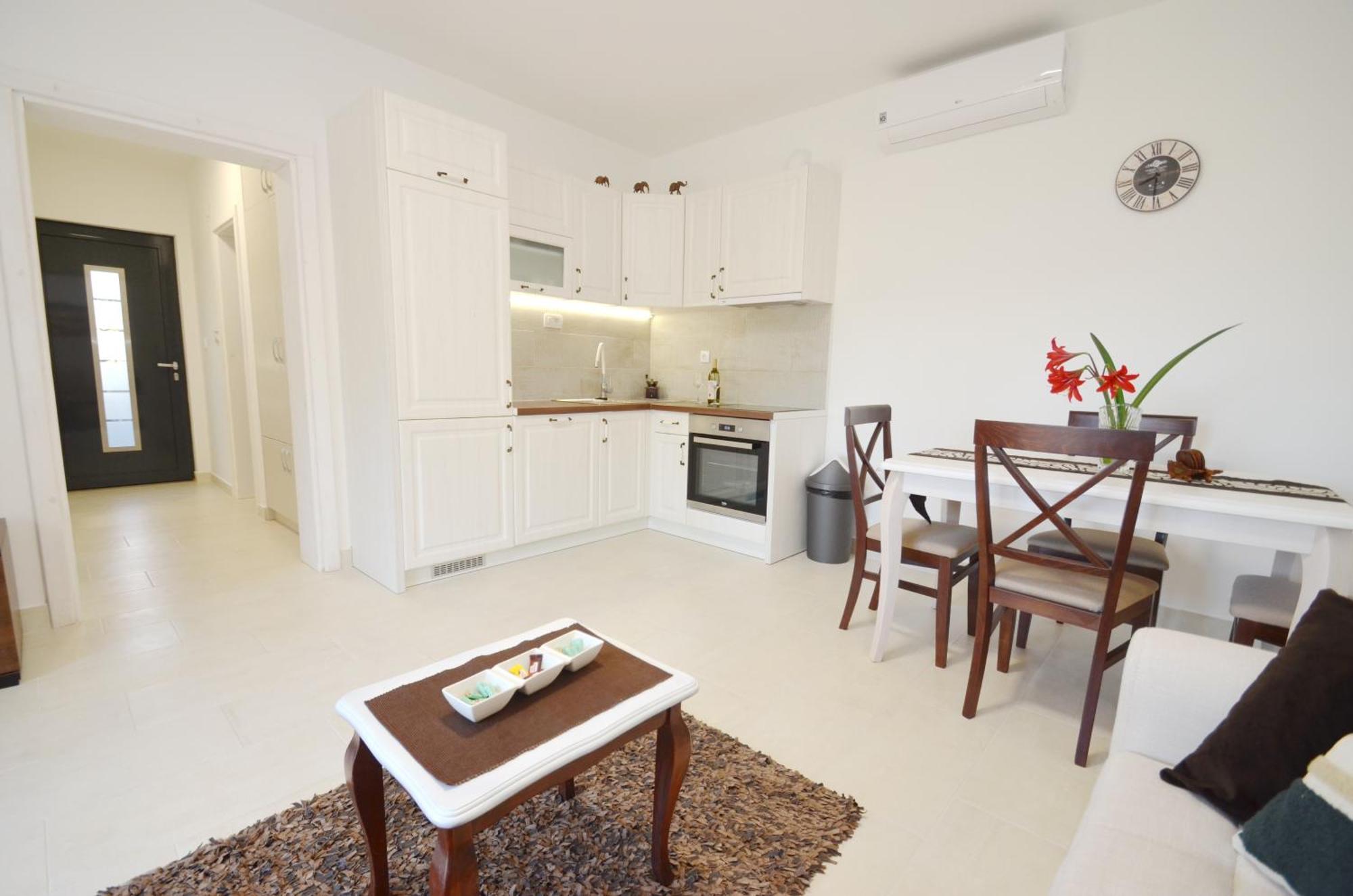 Radgost Kotor Apartments Exterior photo
